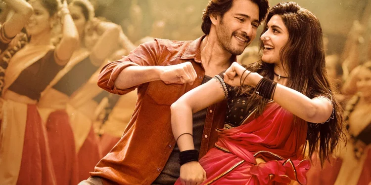 Mahesh Babu and Sreeleela in a still from the song Kurchi Madathapetti